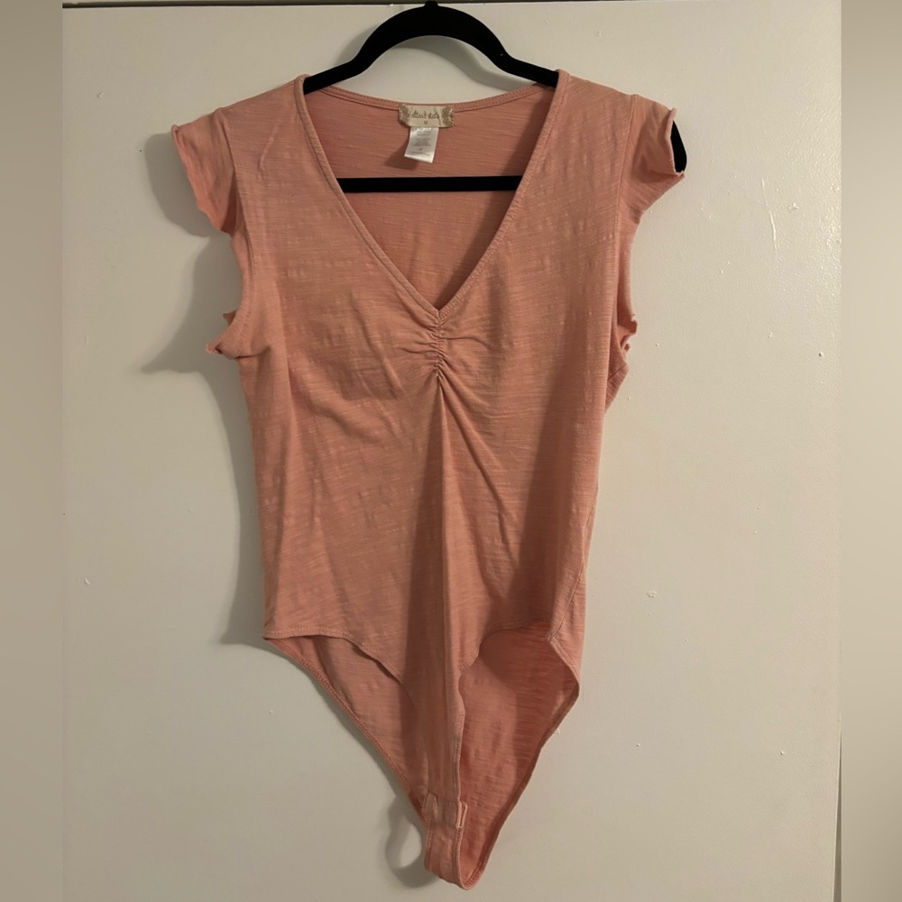 Altar’d State V-Neck Peach Flutter Sleeve Bodysuit